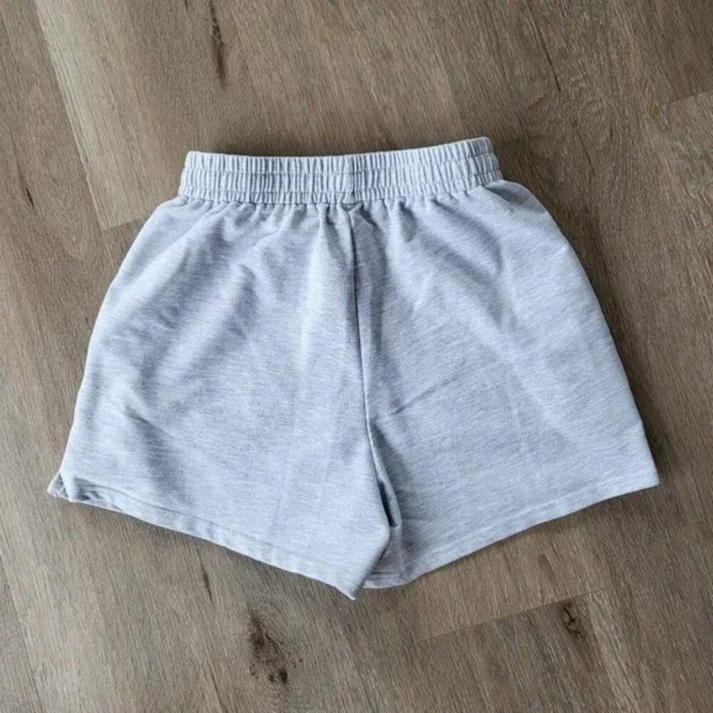 Lounging Bundle 2 Pieces: Gray Sweat Shorts and Sage Green Top Size Small - Picture 3 of 12